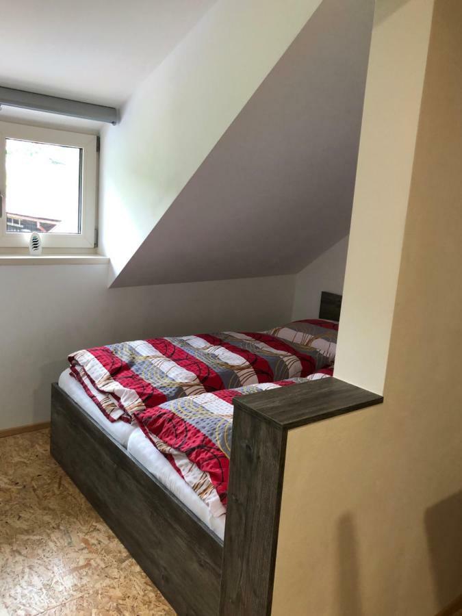 Železná Ruda Chata Obzor מראה חיצוני תמונה